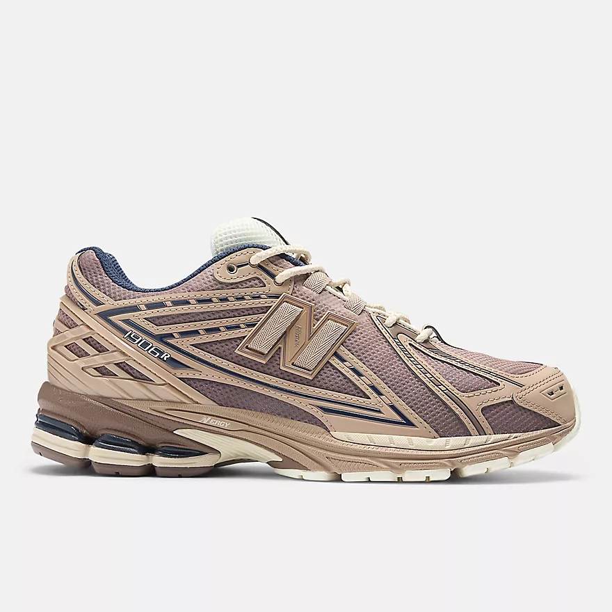 A sneaker from the sneakersInn collection